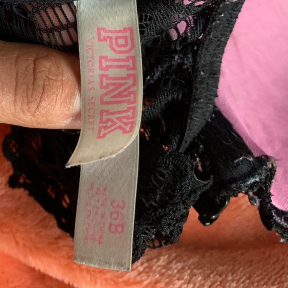 Vs front snap bra! - Picture 4 of 4